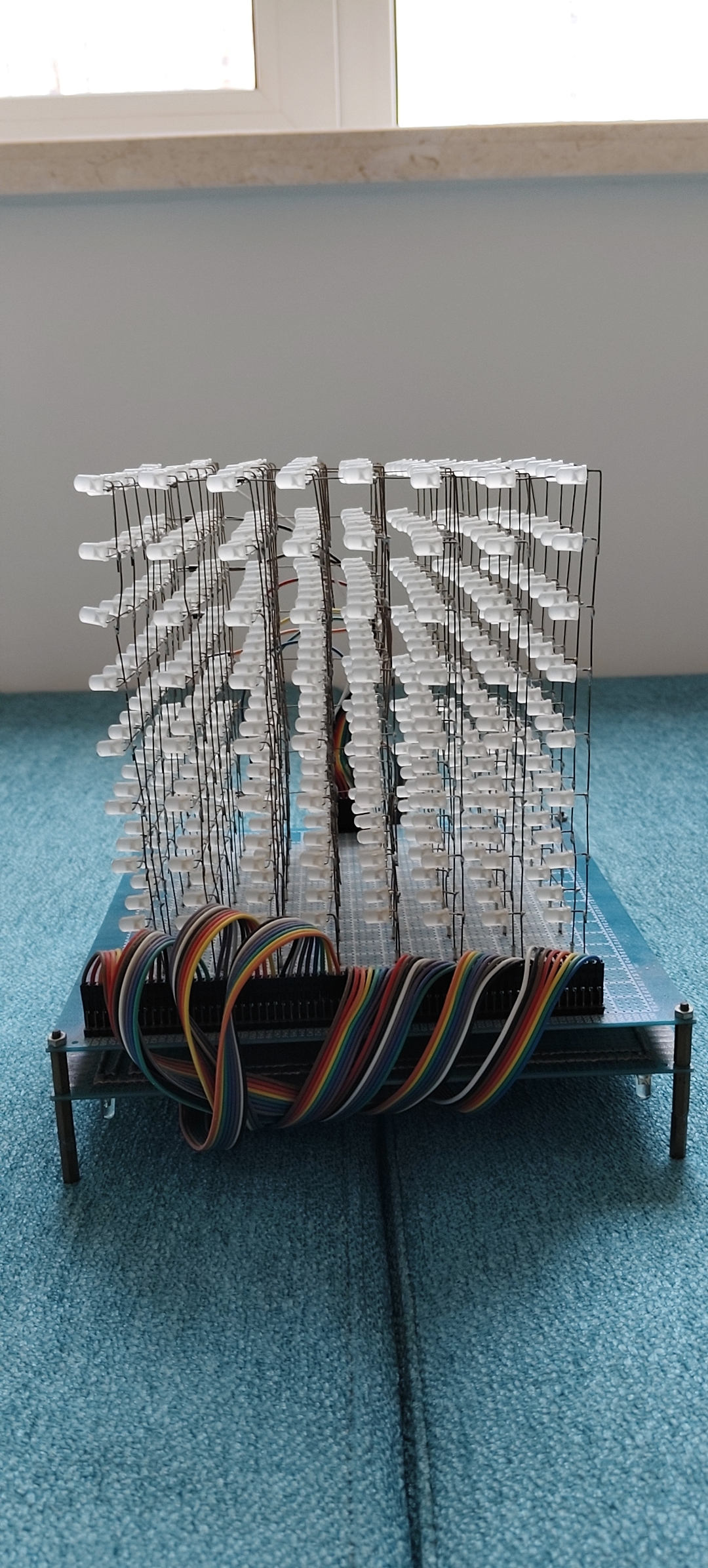 LED cube vertical layer assembly