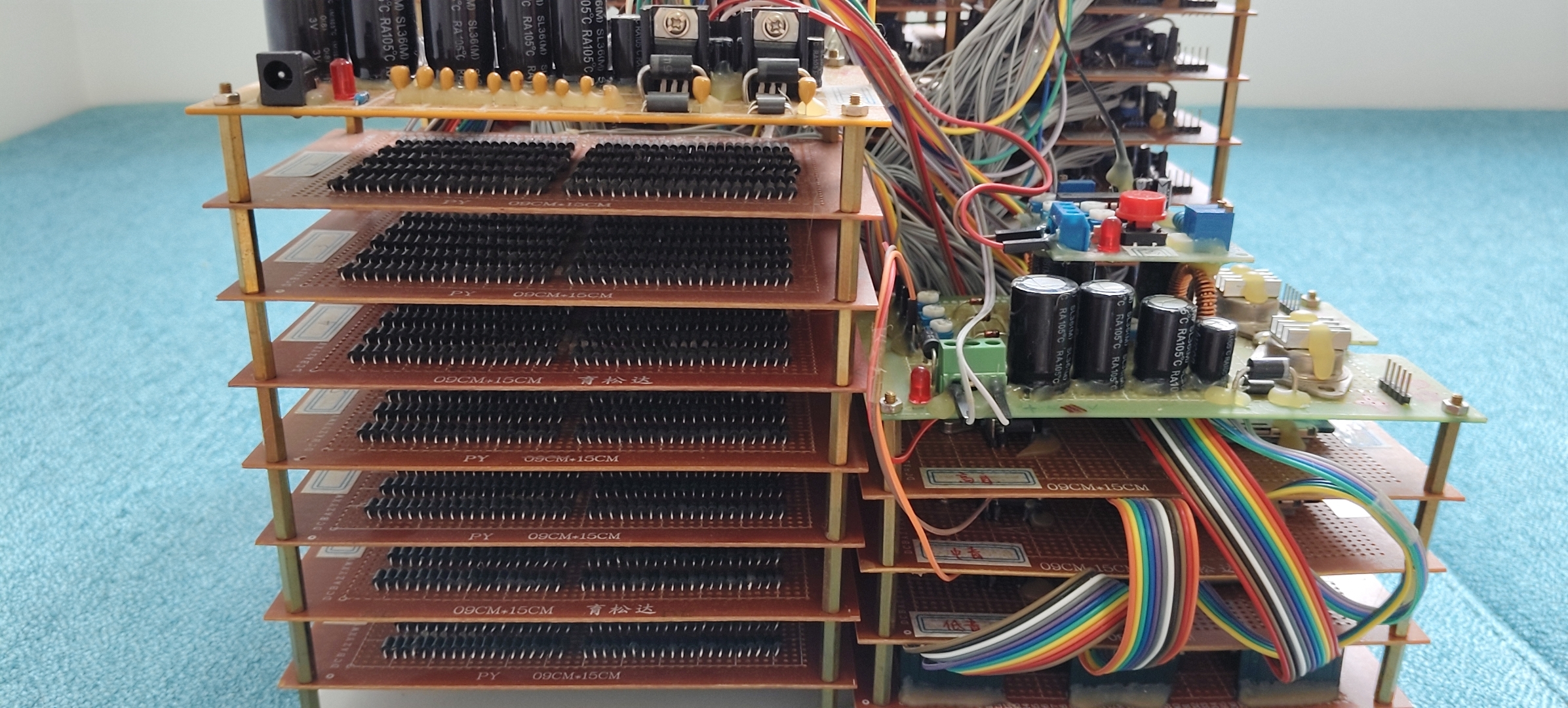 Music box discrete circuit detail