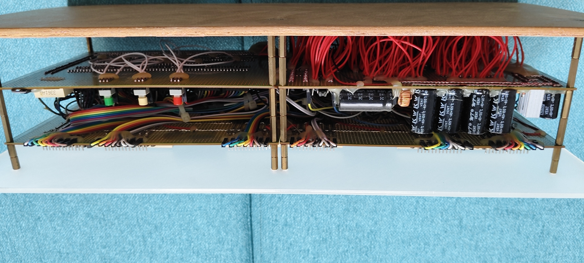 Completed TTL chip clock on the bench